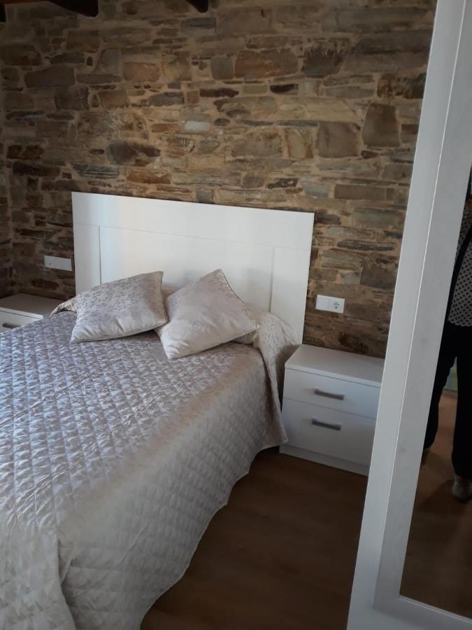 Apartamentos Fons Sacrata A Fonsagrada Buitenkant foto